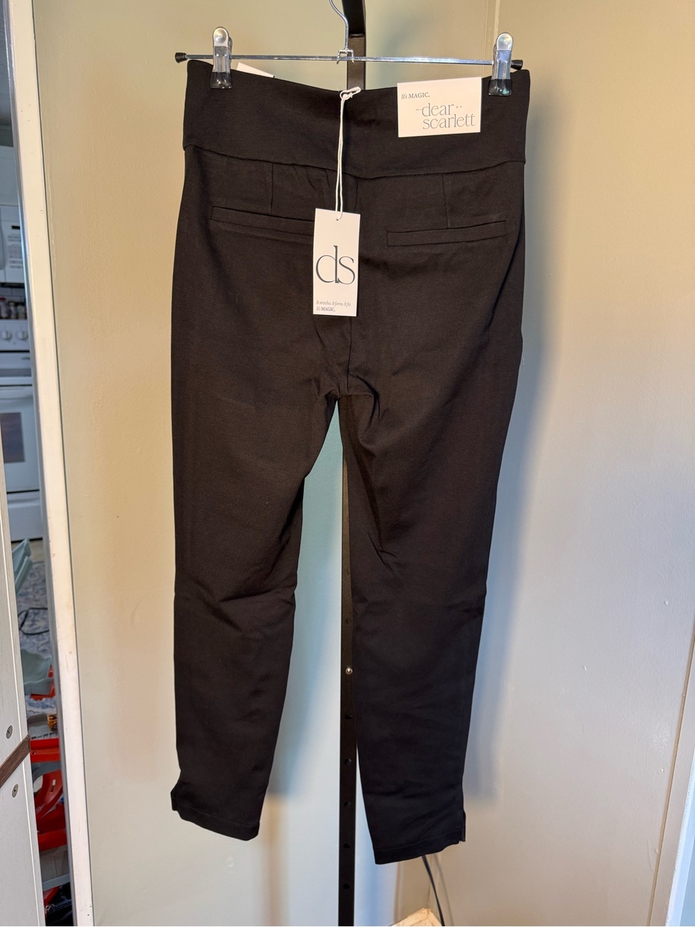 NWT DearScarlett Magic Skinny Straight Leg pant - Picture 3 of 4